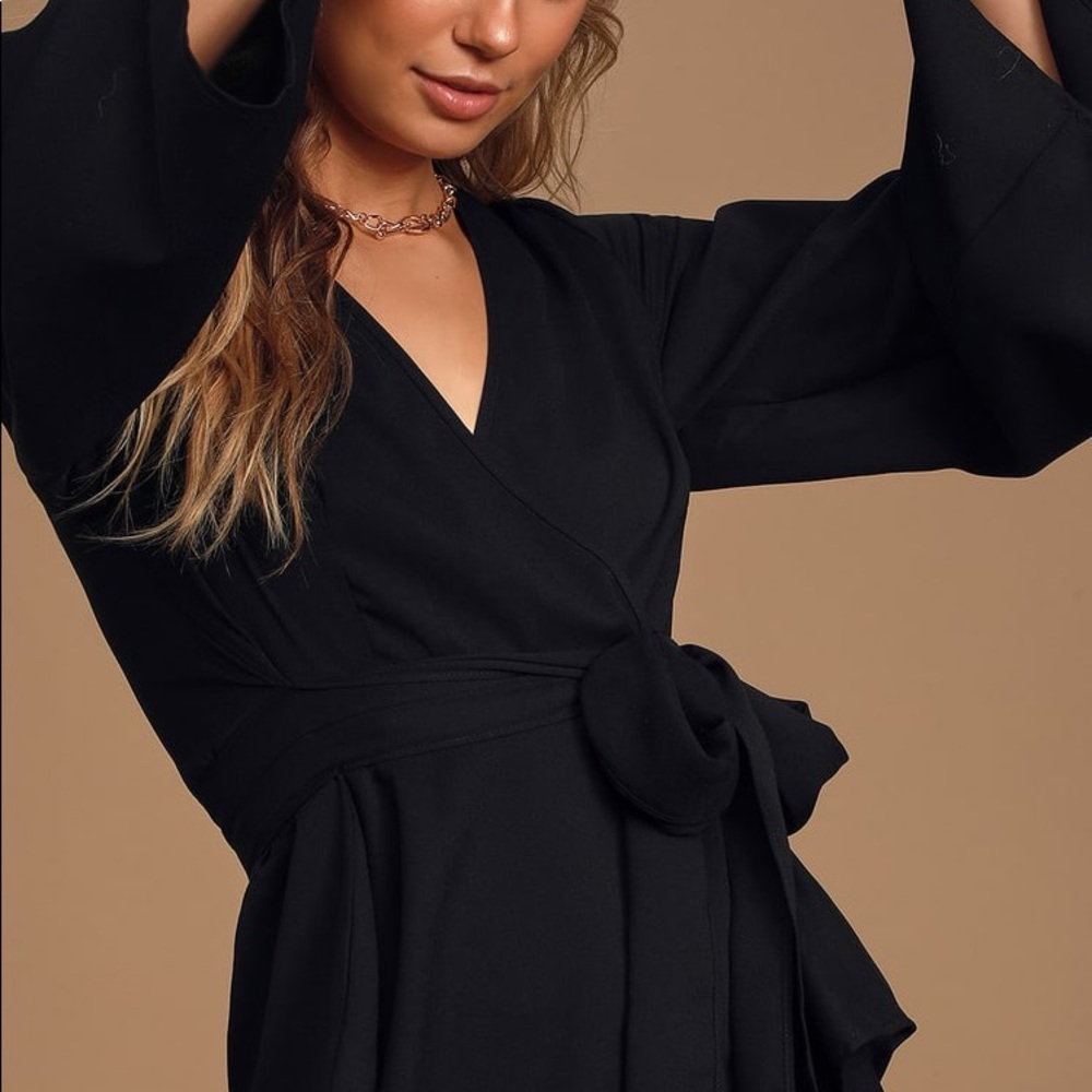 LULUS New Boldness Black Long Sleeve Wrap Top XS